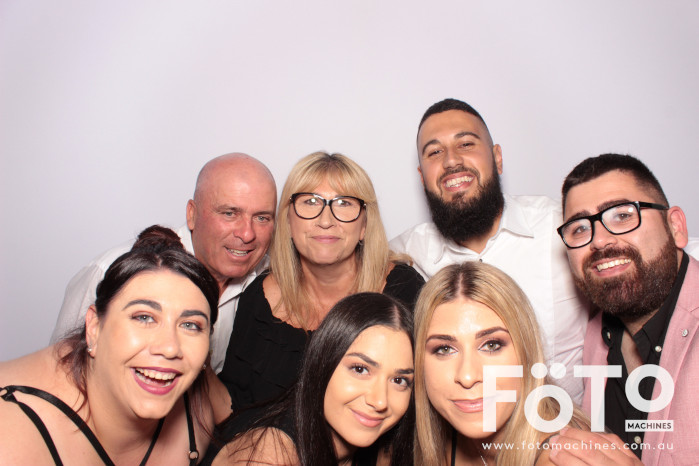 Dom's 30th | View more photos from the event at gallery.fotomachines.com.au/u/FOTOMachines/Doms-30th