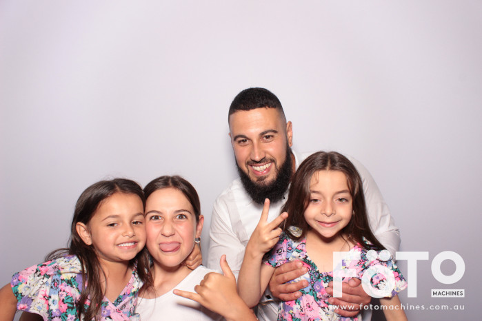 Dom's 30th | View more photos from the event at gallery.fotomachines.com.au/u/FOTOMachines/Doms-30th