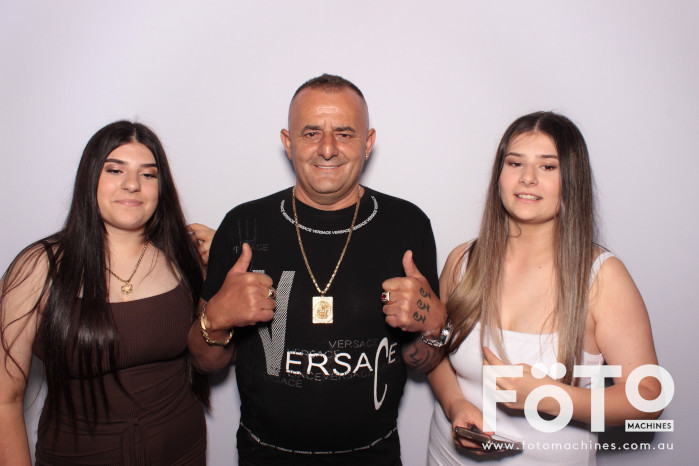 Dom's 30th | View more photos from the event at gallery.fotomachines.com.au/u/FOTOMachines/Doms-30th