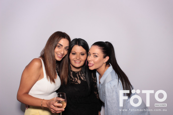 Dom's 30th | View more photos from the event at gallery.fotomachines.com.au/u/FOTOMachines/Doms-30th