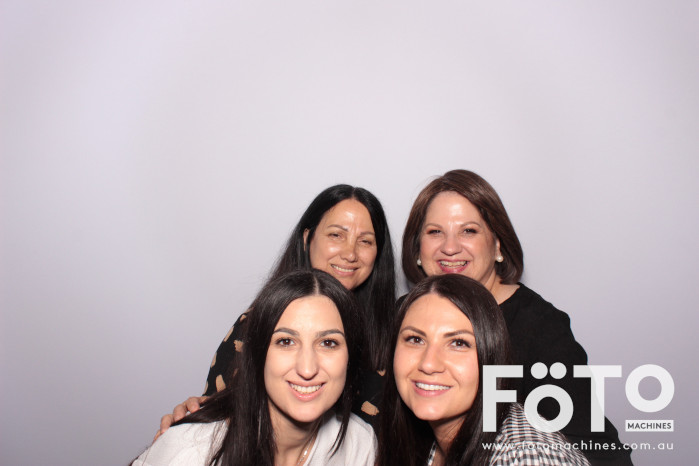 Dom's 30th | View more photos from the event at gallery.fotomachines.com.au/u/FOTOMachines/Doms-30th