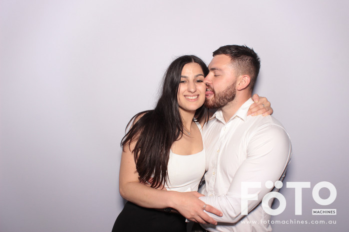 Dom's 30th | View more photos from the event at gallery.fotomachines.com.au/u/FOTOMachines/Doms-30th