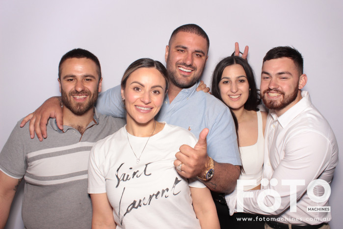 Dom's 30th | View more photos from the event at gallery.fotomachines.com.au/u/FOTOMachines/Doms-30th