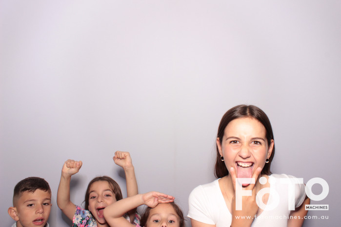 Dom's 30th | View more photos from the event at gallery.fotomachines.com.au/u/FOTOMachines/Doms-30th