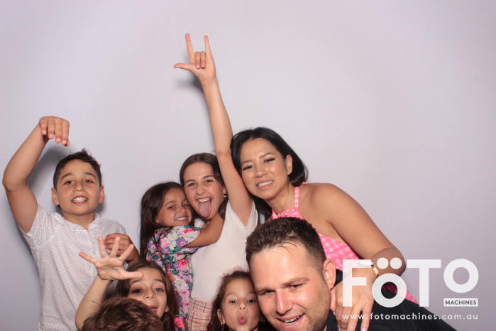 Dom's 30th | View more photos from the event at gallery.fotomachines.com.au/u/FOTOMachines/Doms-30th