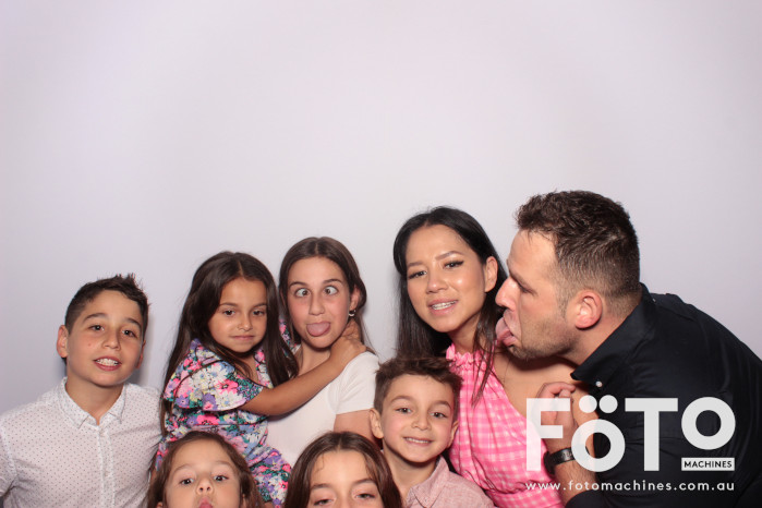 Dom's 30th | View more photos from the event at gallery.fotomachines.com.au/u/FOTOMachines/Doms-30th