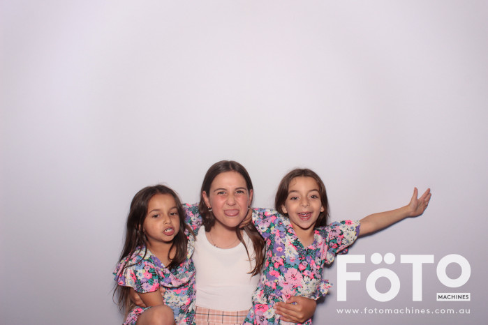 Dom's 30th | View more photos from the event at gallery.fotomachines.com.au/u/FOTOMachines/Doms-30th