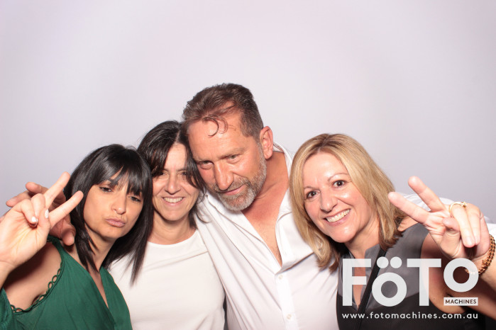 Dom's 30th | View more photos from the event at gallery.fotomachines.com.au/u/FOTOMachines/Doms-30th