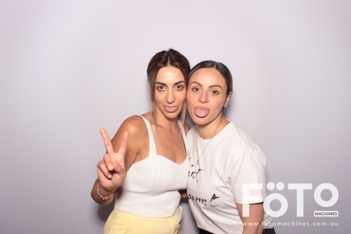 Dom's 30th | View more photos from the event at gallery.fotomachines.com.au/u/FOTOMachines/Doms-30th