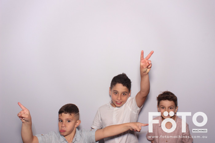 Dom's 30th | View more photos from the event at gallery.fotomachines.com.au/u/FOTOMachines/Doms-30th