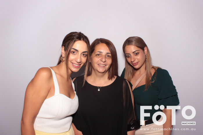 Dom's 30th | View more photos from the event at gallery.fotomachines.com.au/u/FOTOMachines/Doms-30th