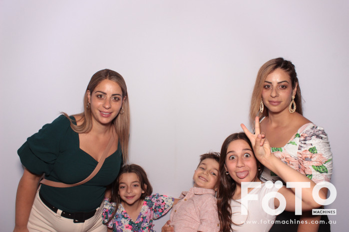 Dom's 30th | View more photos from the event at gallery.fotomachines.com.au/u/FOTOMachines/Doms-30th