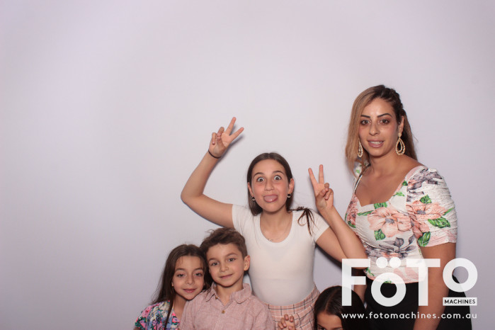 Dom's 30th | View more photos from the event at gallery.fotomachines.com.au/u/FOTOMachines/Doms-30th