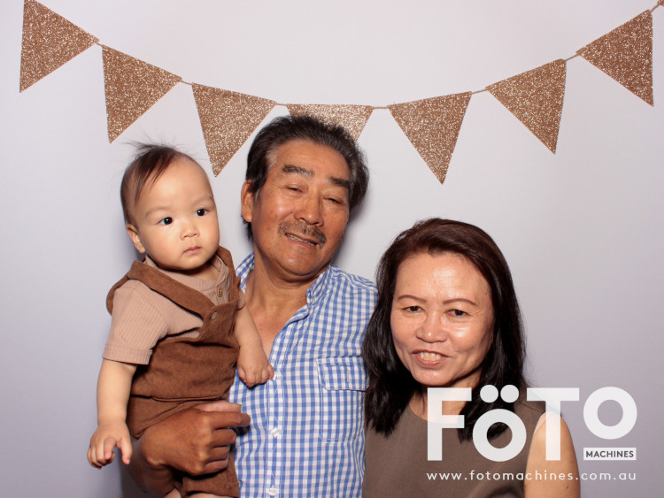 Harry's 1st Birthday | View more photos from the event at gallery.fotomachines.com.au/u/FOTOMachines/Harrys-1st-Birthday