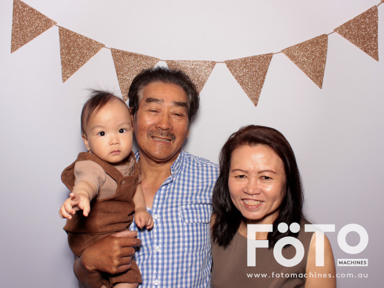 Harry's 1st Birthday | View more photos from the event at gallery.fotomachines.com.au/u/FOTOMachines/Harrys-1st-Birthday