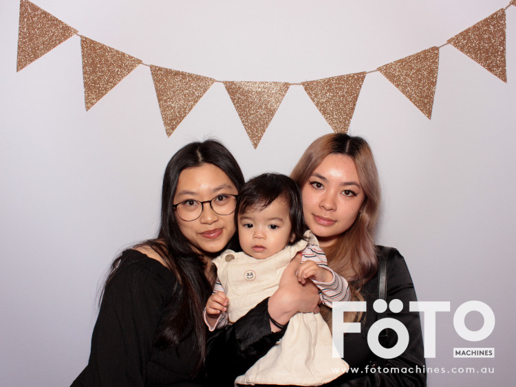 Harry's 1st Birthday | View more photos from the event at gallery.fotomachines.com.au/u/FOTOMachines/Harrys-1st-Birthday