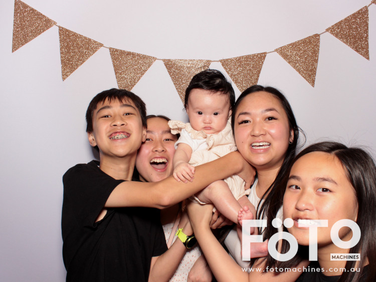 Harry's 1st Birthday | View more photos from the event at gallery.fotomachines.com.au/u/FOTOMachines/Harrys-1st-Birthday