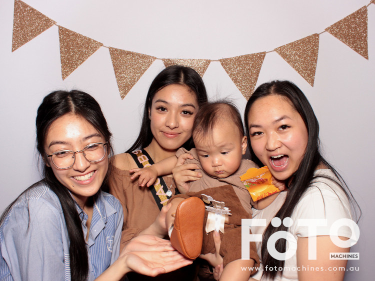 Harry's 1st Birthday | View more photos from the event at gallery.fotomachines.com.au/u/FOTOMachines/Harrys-1st-Birthday