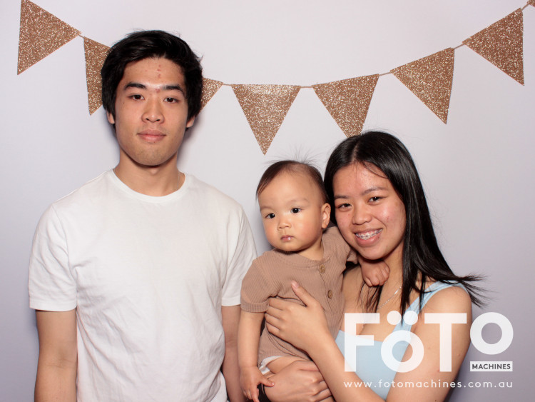 Harry's 1st Birthday | View more photos from the event at gallery.fotomachines.com.au/u/FOTOMachines/Harrys-1st-Birthday