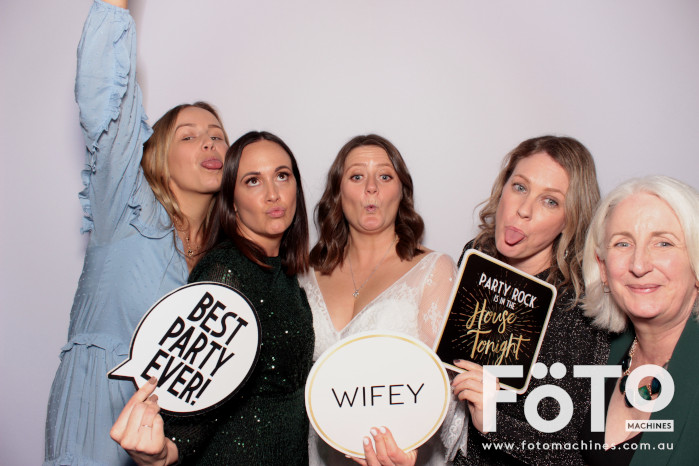 Nellie & Robbie's Wedding | View more photos from the event at gallery.fotomachines.com.au/u/FOTOMachines/Nellie-Robbies-Wedding