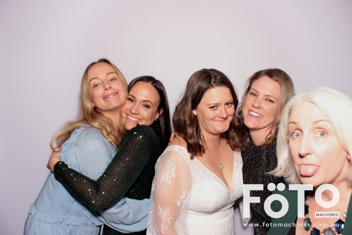 Nellie & Robbie's Wedding | View more photos from the event at gallery.fotomachines.com.au/u/FOTOMachines/Nellie-Robbies-Wedding