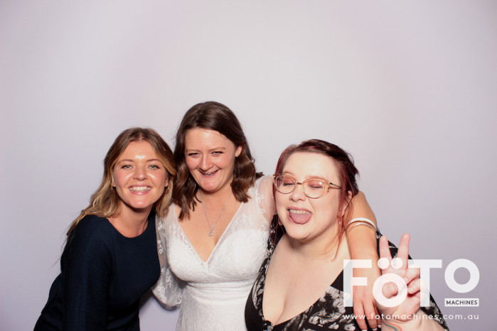 Nellie & Robbie's Wedding | View more photos from the event at gallery.fotomachines.com.au/u/FOTOMachines/Nellie-Robbies-Wedding