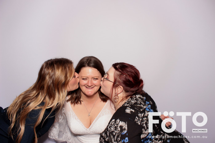 Nellie & Robbie's Wedding | View more photos from the event at gallery.fotomachines.com.au/u/FOTOMachines/Nellie-Robbies-Wedding