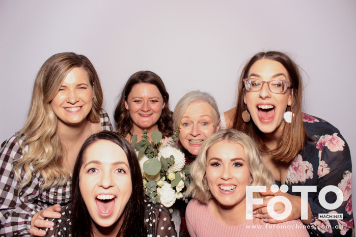 Nellie & Robbie's Wedding | View more photos from the event at gallery.fotomachines.com.au/u/FOTOMachines/Nellie-Robbies-Wedding