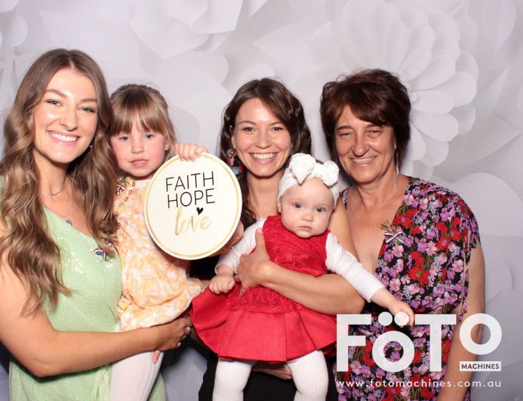 Nick & Jess' Wedding | View more photos from the event at gallery.fotomachines.com.au/u/FOTOMachines/Nick-Jess-Wedding