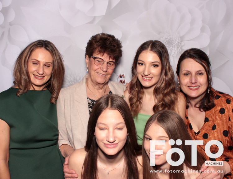 Nick & Jess' Wedding | View more photos from the event at gallery.fotomachines.com.au/u/FOTOMachines/Nick-Jess-Wedding