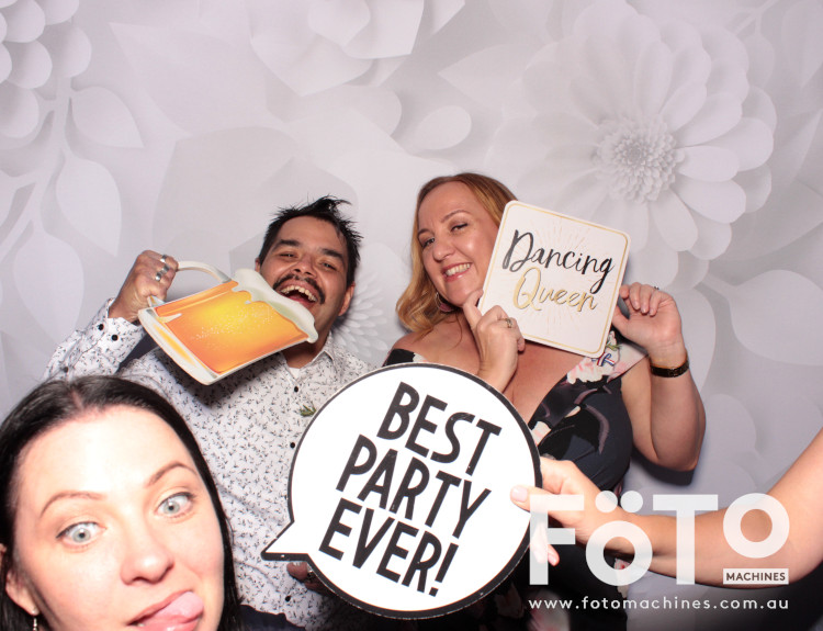 Nick & Jess' Wedding | View more photos from the event at gallery.fotomachines.com.au/u/FOTOMachines/Nick-Jess-Wedding