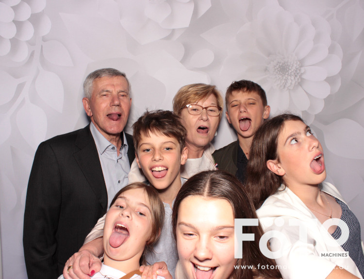 Nick & Jess' Wedding | View more photos from the event at gallery.fotomachines.com.au/u/FOTOMachines/Nick-Jess-Wedding