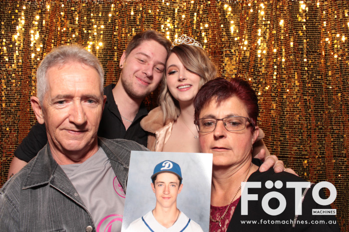 Nikki's 21st | View more photos from the event at gallery.fotomachines.com.au/u/FOTOMachines/Nikkis-21st