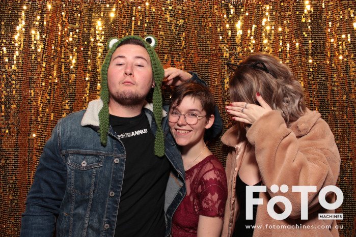 Nikki's 21st | View more photos from the event at gallery.fotomachines.com.au/u/FOTOMachines/Nikkis-21st