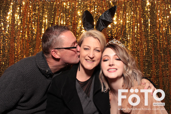 Nikki's 21st | View more photos from the event at gallery.fotomachines.com.au/u/FOTOMachines/Nikkis-21st