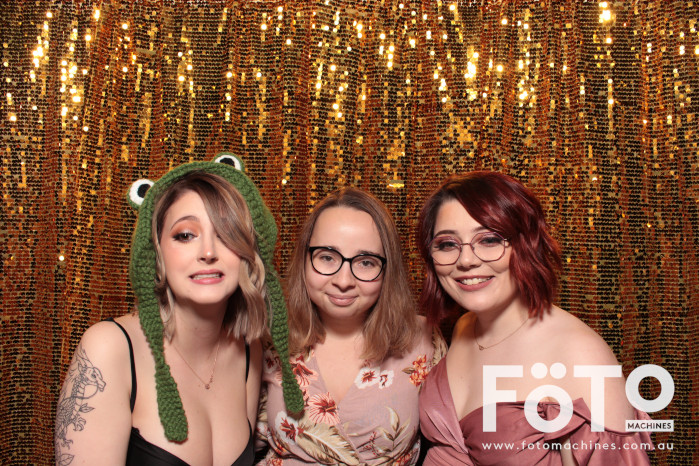 Nikki's 21st | View more photos from the event at gallery.fotomachines.com.au/u/FOTOMachines/Nikkis-21st