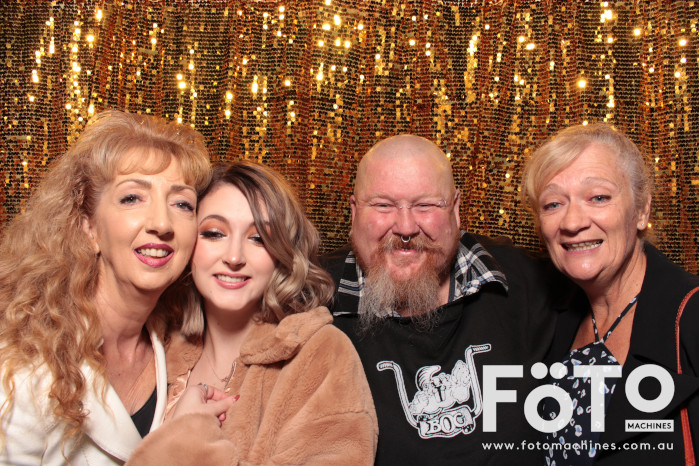 Nikki's 21st | View more photos from the event at gallery.fotomachines.com.au/u/FOTOMachines/Nikkis-21st