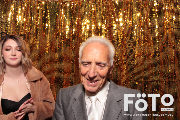 Nikki's 21st | View more photos from the event at gallery.fotomachines.com.au/u/FOTOMachines/Nikkis-21st