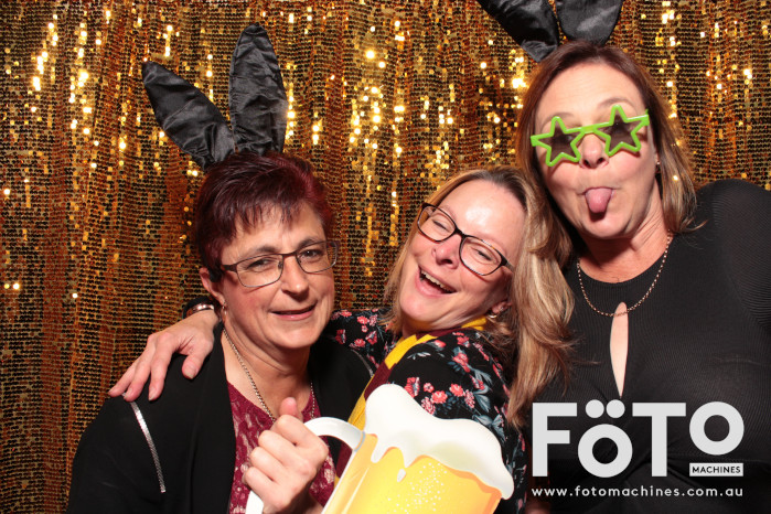 Nikki's 21st | View more photos from the event at gallery.fotomachines.com.au/u/FOTOMachines/Nikkis-21st