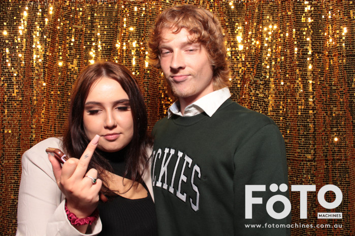 Nikki's 21st | View more photos from the event at gallery.fotomachines.com.au/u/FOTOMachines/Nikkis-21st