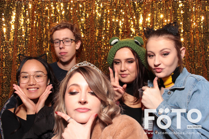 Nikki's 21st | View more photos from the event at gallery.fotomachines.com.au/u/FOTOMachines/Nikkis-21st