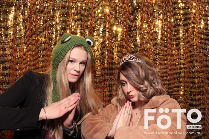 Nikki's 21st | View more photos from the event at gallery.fotomachines.com.au/u/FOTOMachines/Nikkis-21st