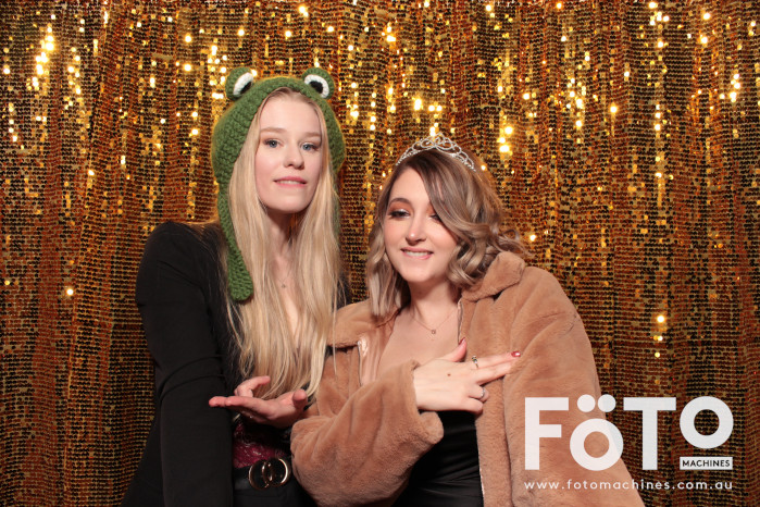 Nikki's 21st | View more photos from the event at gallery.fotomachines.com.au/u/FOTOMachines/Nikkis-21st