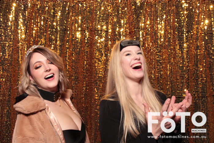 Nikki's 21st | View more photos from the event at gallery.fotomachines.com.au/u/FOTOMachines/Nikkis-21st