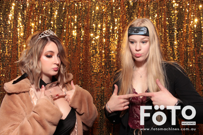 Nikki's 21st | View more photos from the event at gallery.fotomachines.com.au/u/FOTOMachines/Nikkis-21st