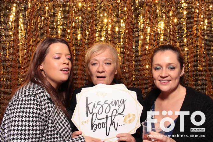 Nikki's 21st | View more photos from the event at gallery.fotomachines.com.au/u/FOTOMachines/Nikkis-21st