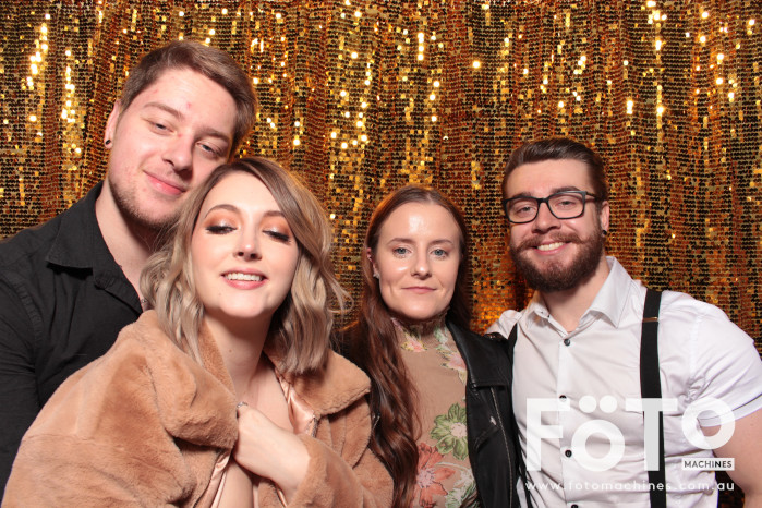 Nikki's 21st | View more photos from the event at gallery.fotomachines.com.au/u/FOTOMachines/Nikkis-21st