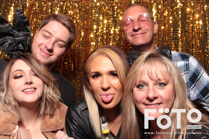 Nikki's 21st | View more photos from the event at gallery.fotomachines.com.au/u/FOTOMachines/Nikkis-21st