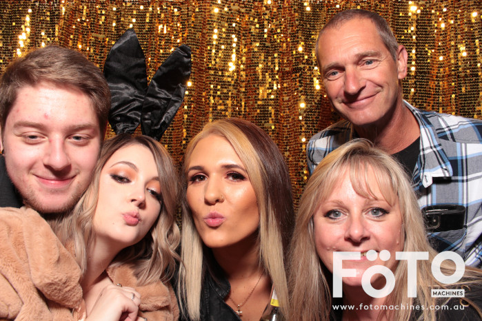 Nikki's 21st | View more photos from the event at gallery.fotomachines.com.au/u/FOTOMachines/Nikkis-21st