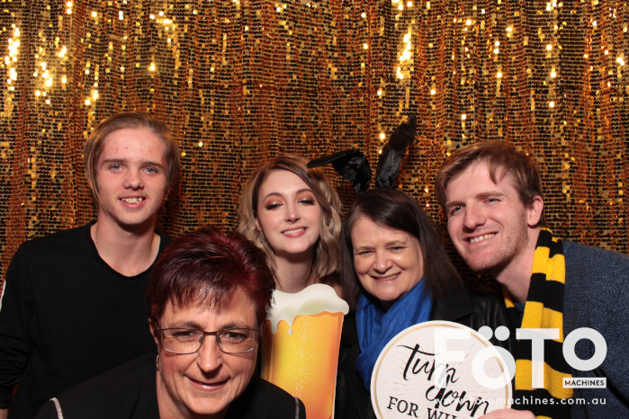 Nikki's 21st | View more photos from the event at gallery.fotomachines.com.au/u/FOTOMachines/Nikkis-21st